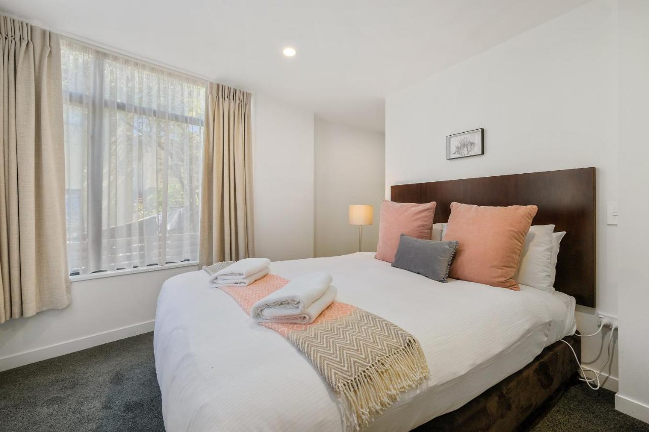The Alps Apartment Three Bedroom Queenstown Bagian luar foto